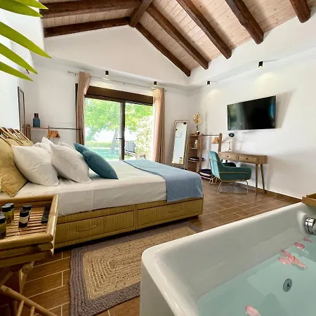 Wild Willow Villa *
