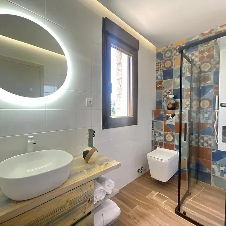 Wild Willow Villa