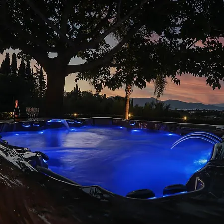 Wild Willow Villa