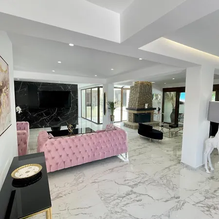 Villa Wild Willow