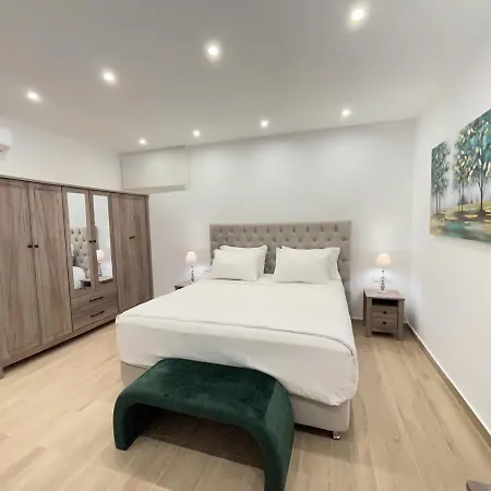 Wild Willow Villa